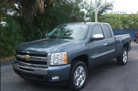 Image de stock d'un camion Chevrolet Silverado 2011.